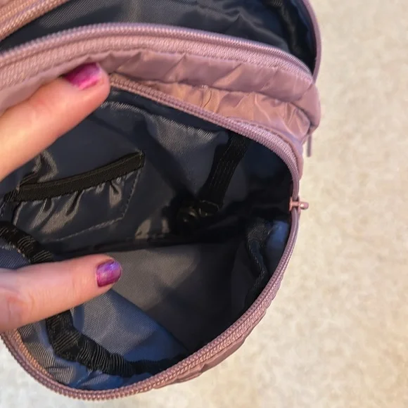 Adidas belt bag or fanny pack - light purple - Picture 3 of 7